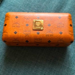 MGM Sunglasses Case